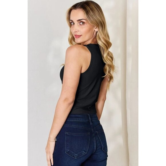 Basic Bae Full Size Round Neck Slim Tank - Picture 3 of 6